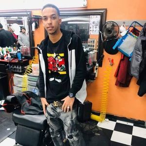 Meet your Posher, Onasis